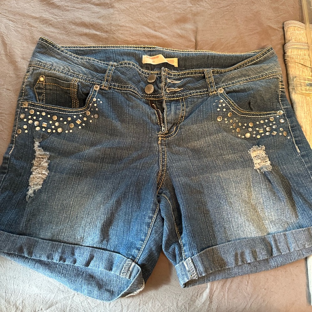 Women’s shorts